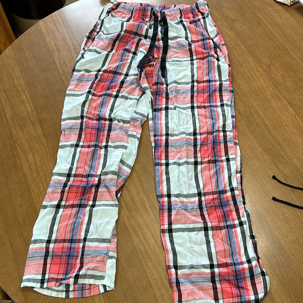 Victoria Secret lightweight pajama set